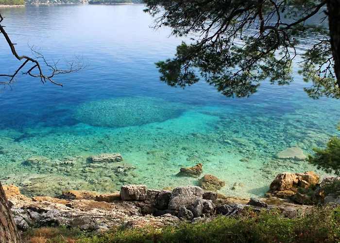By The Sea Ubli, - 24676 *